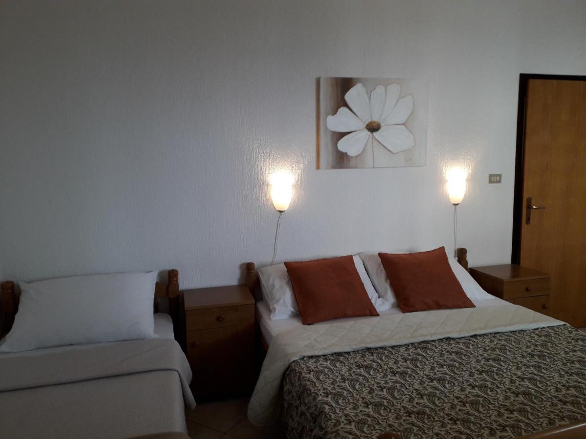 Delfin Apartments Sveti Juraj Exterior photo